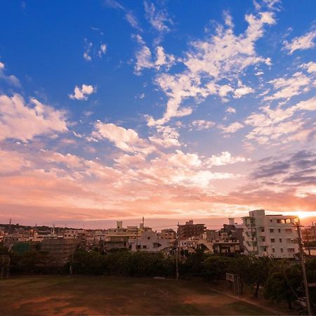 Kariyushi Condominium Resort Chatan Araha Sunset Exterior photo
