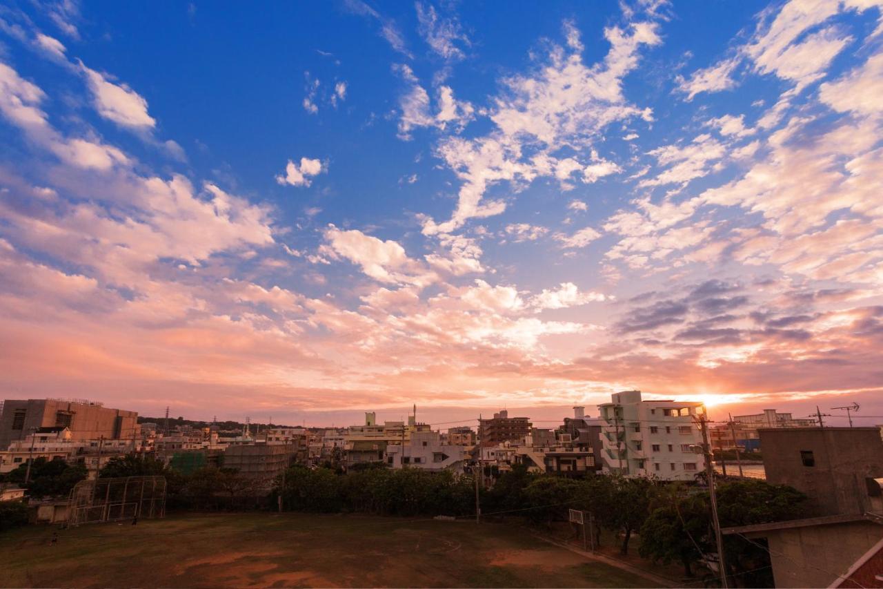 Kariyushi Condominium Resort Chatan Araha Sunset Exterior photo